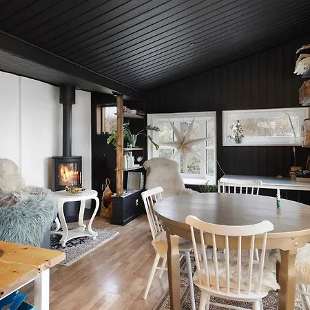 Casa vacanze Cozy Witchs House With Fjord View Kirke Såby